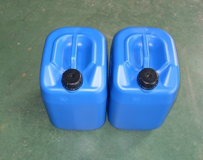 淺析塑膠桶身出現(xiàn)黑點(diǎn)的原因